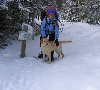 Nancy and Dejah at the trailhead