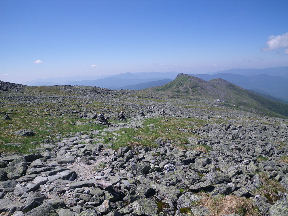looking back toward Mt Monroe