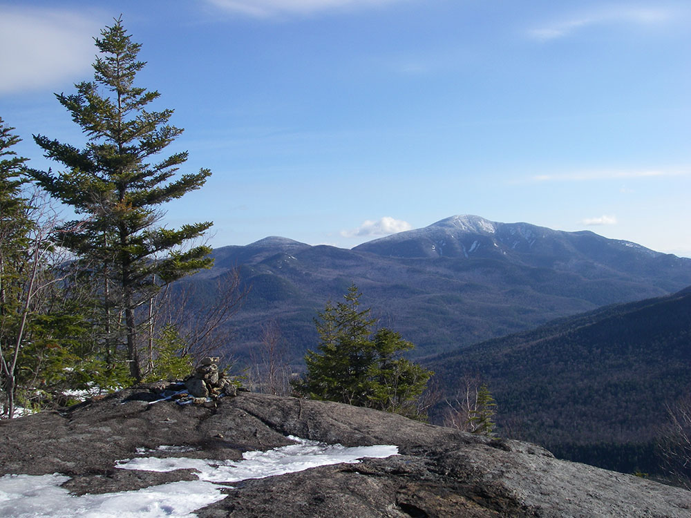mountains in teh distance