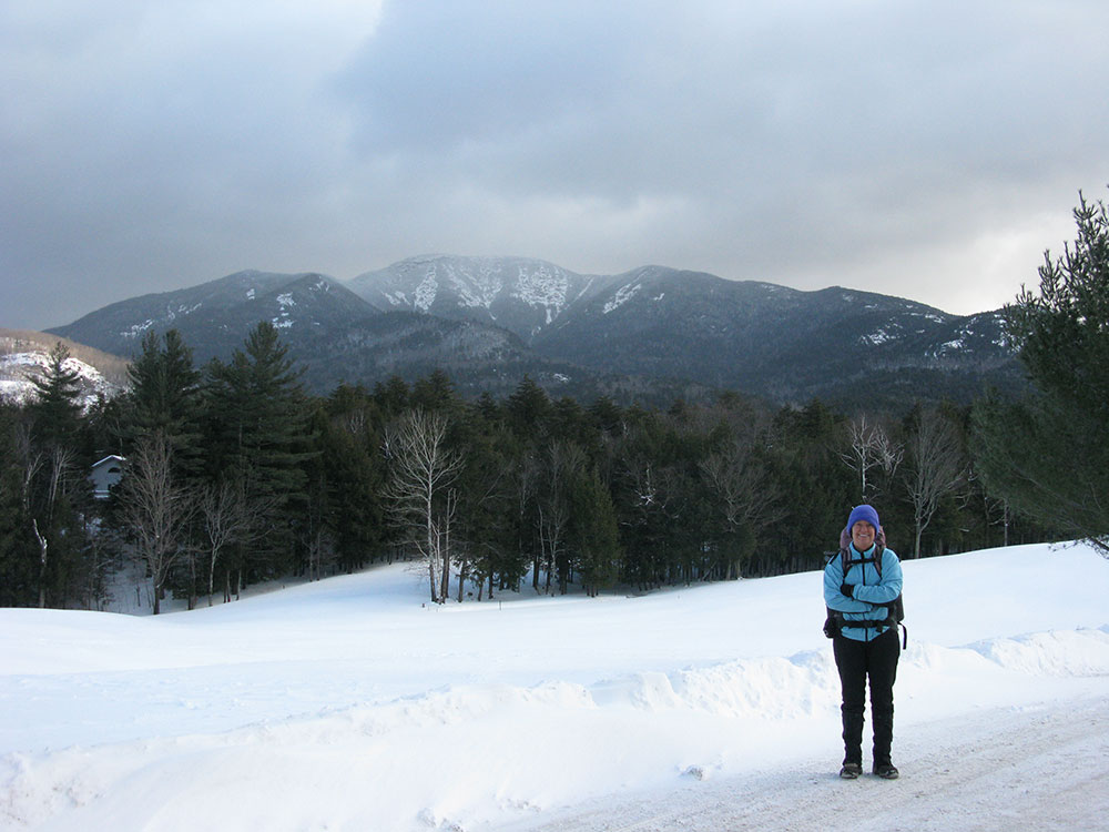Nancy hiker at the treailhead